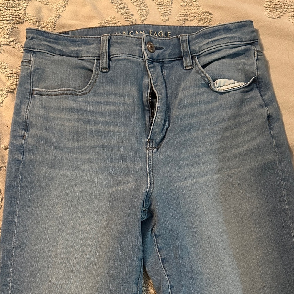 American Eagle Outfitters Light Blue Skinny Jeans